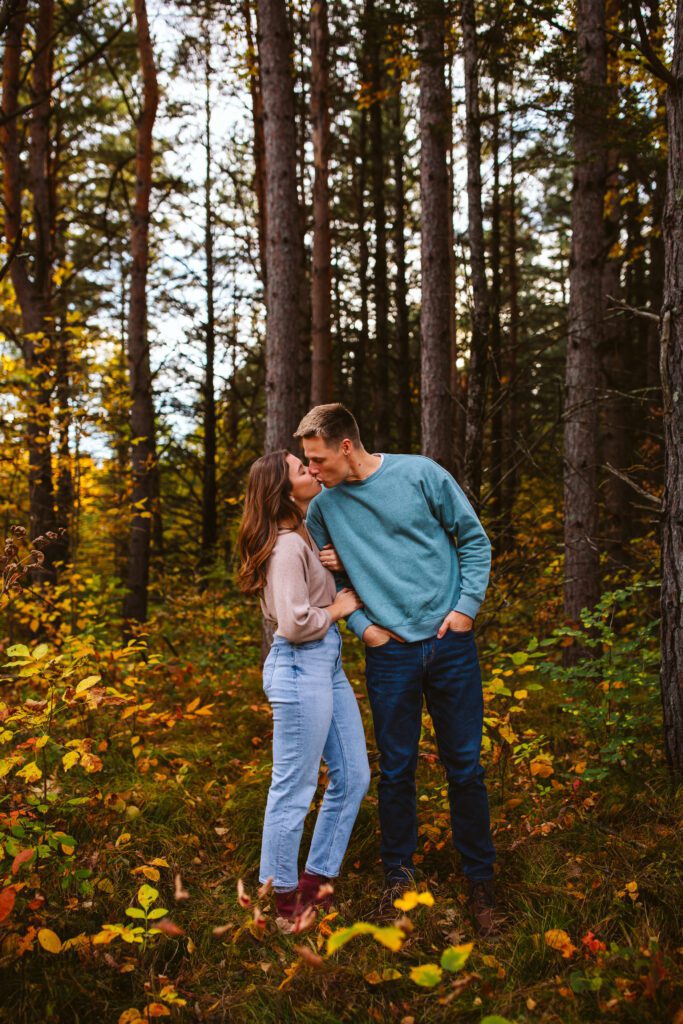 Tips for choosing outfits for your engagement photos