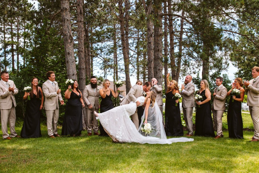 Northern Minnesota wedding photographer Alyssa Ashley Photography