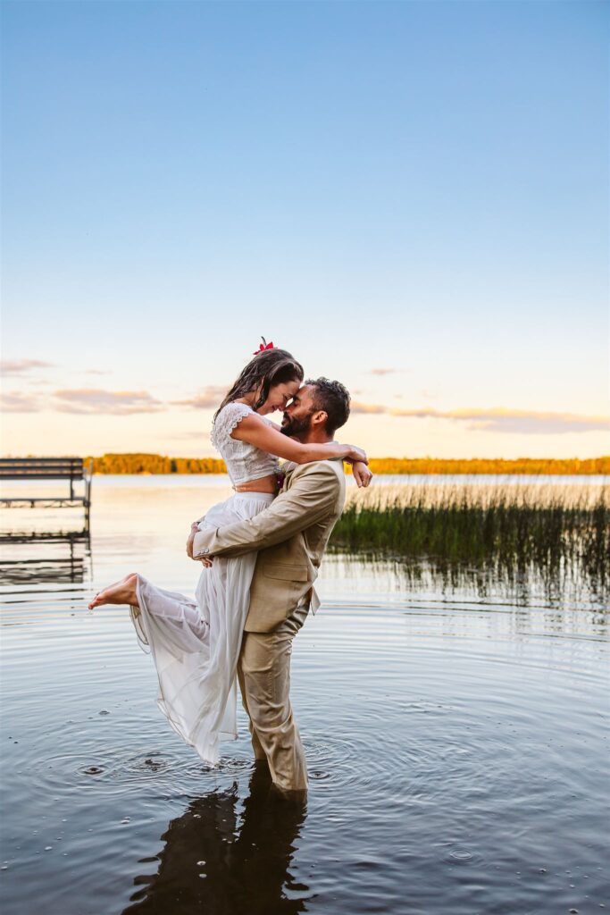 Fall lakefront wedding in Central Minnesota