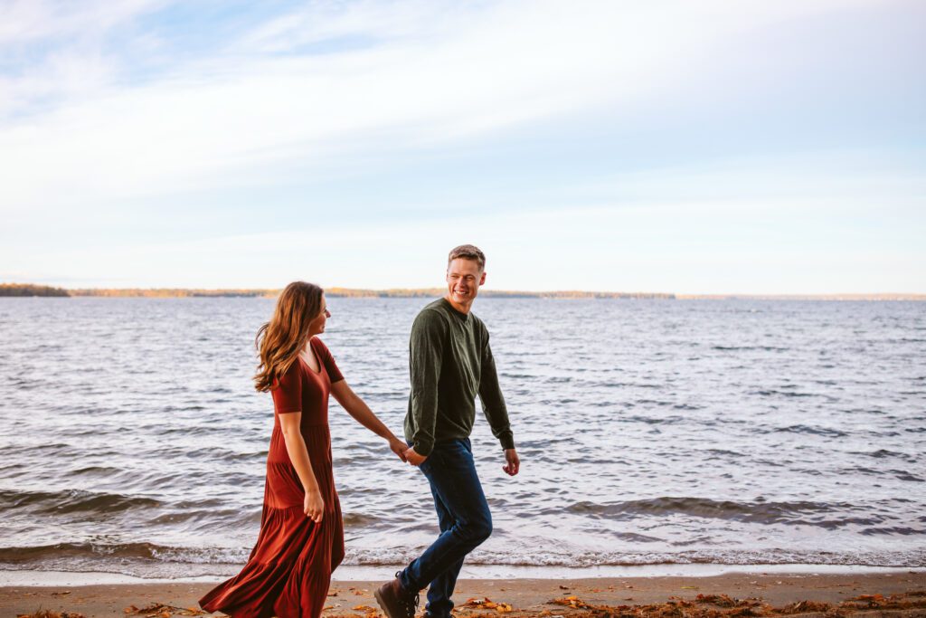 A summer engagement session in Northern Minnesota by Alyssa Ashley Photography